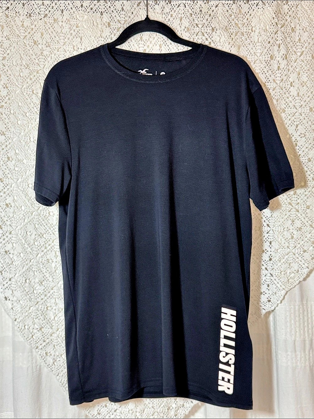 Hollister Sport Knit Logo Graphic Tee Black Medium